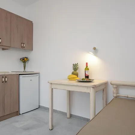 מלון Casa Di Naxos